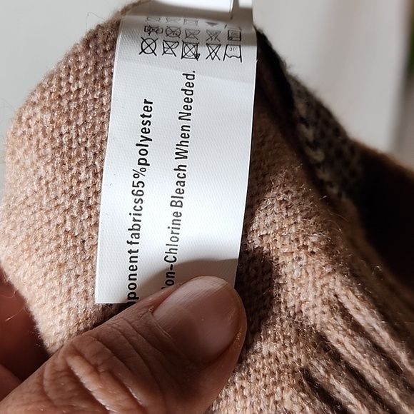 One size fits Most  vest - Picture 6 of 7